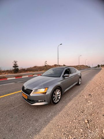 מודעת רכב סקודה סופרב