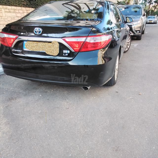 טויוטה קאמרי