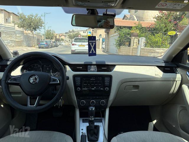סקודה אוקטביה