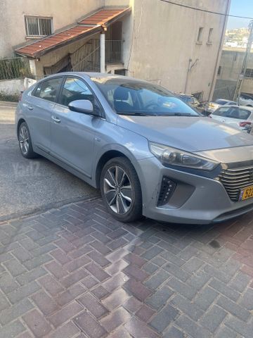 יונדאי איוניק