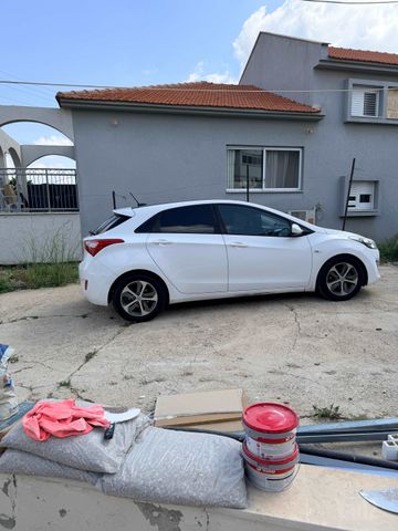 יונדאי i30