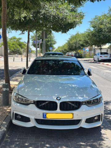מודעת רכב ב מ וו סדרה 4