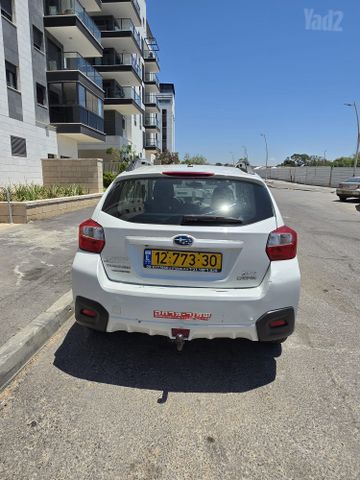 מודעת רכב סובארו XV