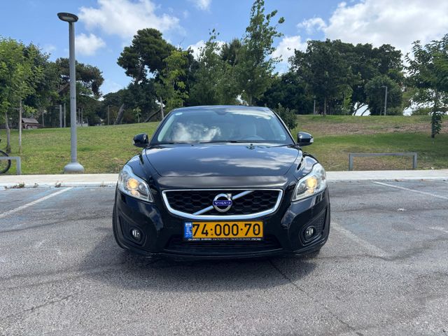 מודעת רכב וולוו C30