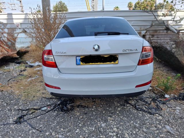 סקודה אוקטביה