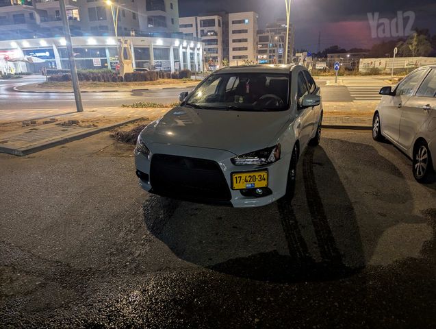 מיצובישי לנסר