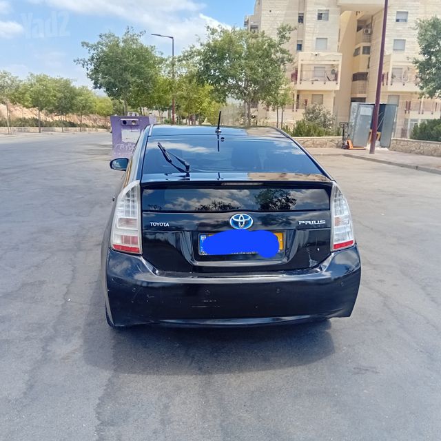 טויוטה פריוס