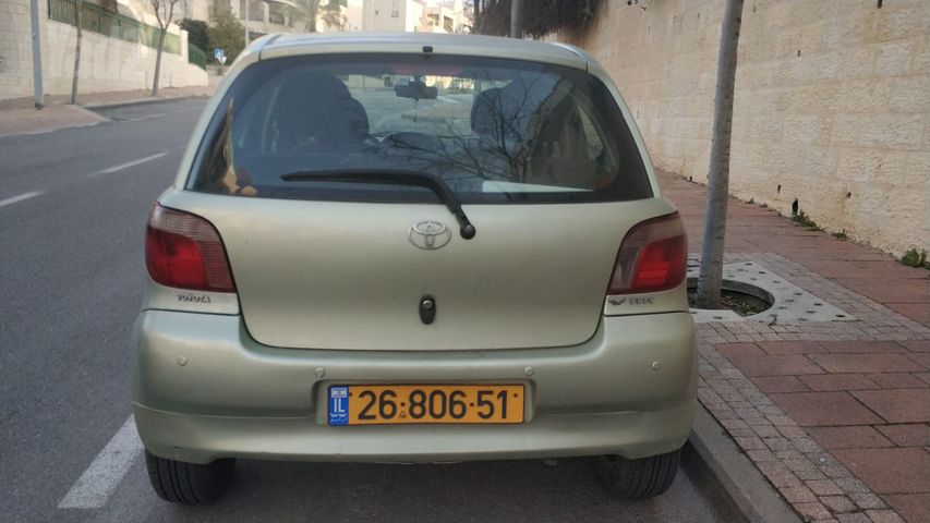 טויוטה יאריס