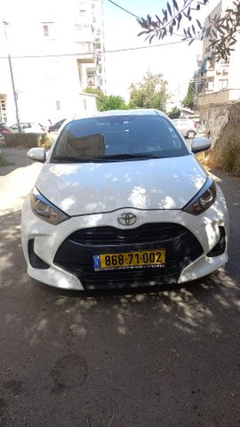מודעת רכב טויוטה יאריס