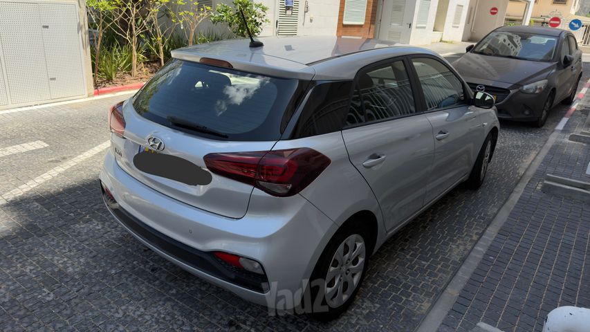 יונדאי i20