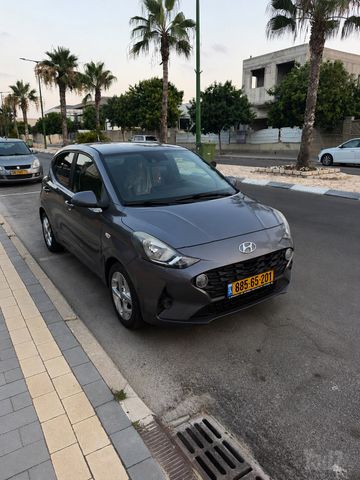 יונדאי i10