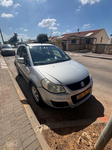 סוזוקי SX4