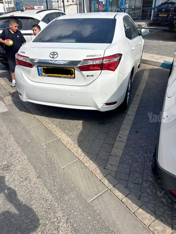 טויוטה קורולה