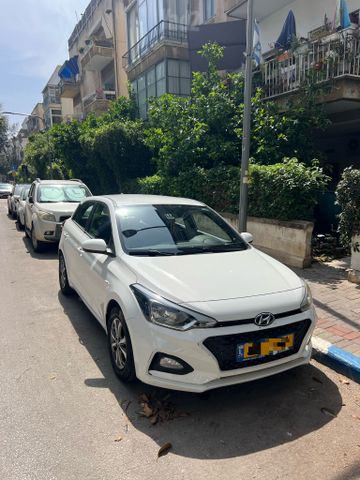 מודעת רכב יונדאי i20
