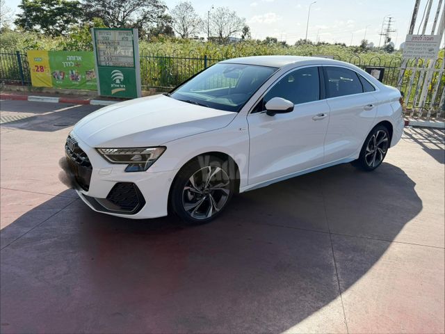 מודעת רכב אאודי A3