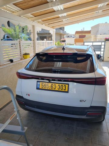 צ׳רי FX