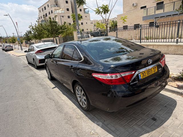 מודעת רכב טויוטה קאמרי