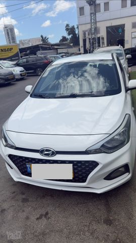 מודעת רכב יונדאי i20
