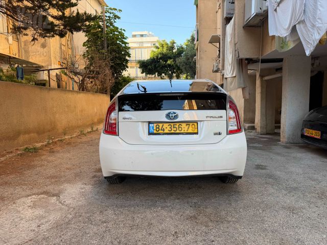 פריוס GLI MC היברידי אוט׳ 1.8 (99 כ״ס)