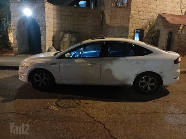 פורד מונדאו