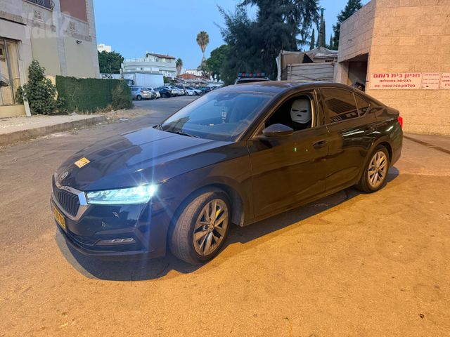 סקודה אוקטביה