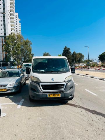 פיג'ו בוקסר