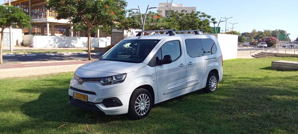 מודעת רכב טויוטה פרואייס סיטי