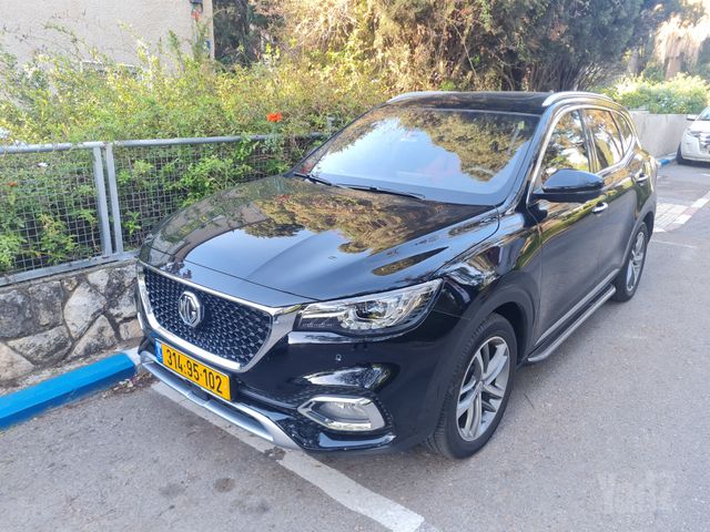 אם ג'י EHS PHEV