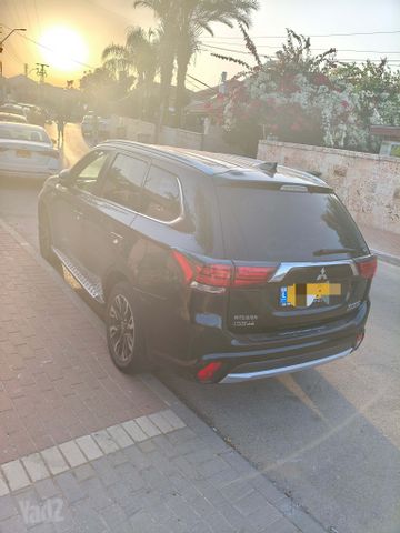 מודעת רכב מיצובישי אאוטלנדר
