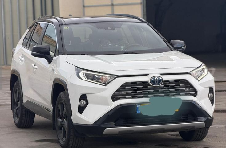 מודעת רכב טויוטה RAV4