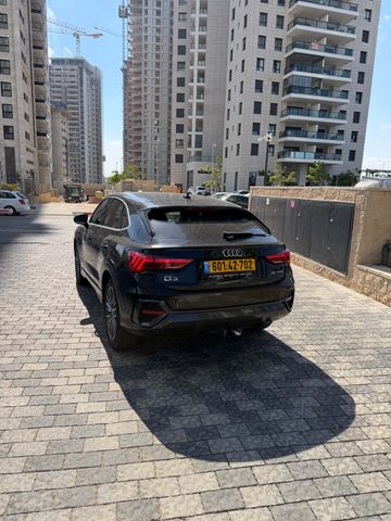 אאודי Q3
