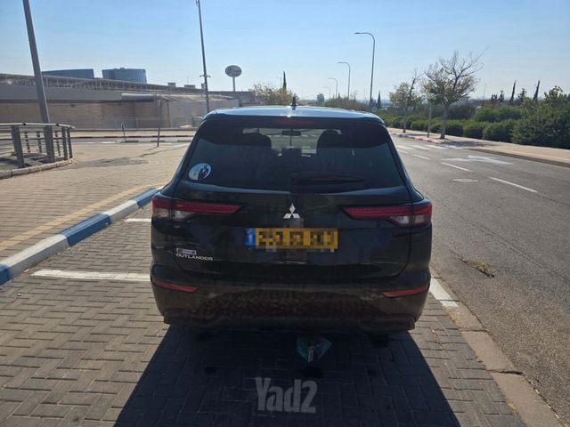 מודעת רכב מיצובישי אאוטלנדר