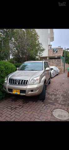מודעת רכב טויוטה לנד קרוזר