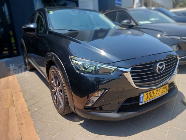 מודעת רכב מאזדה CX-3 1