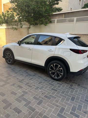 מודעת רכב מאזדה CX-5
