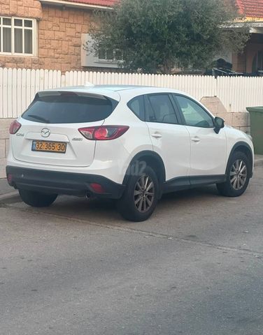 מודעת רכב מאזדה CX-5