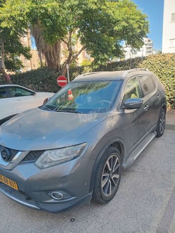 ניסאן אקס טרייל