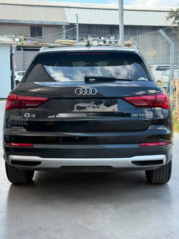 אאודי Q3