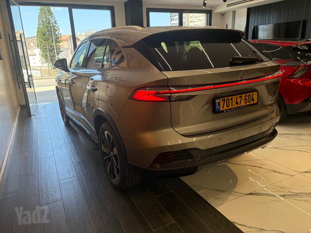 אם ג'י EHS PHEV