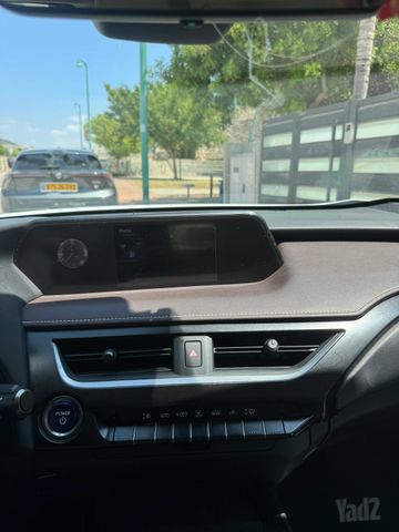 לקסוס UX