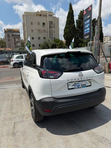 אופל קרוסלנד
