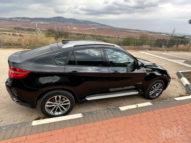 ב מ וו X6