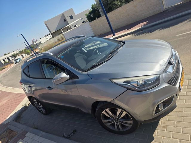 יונדאי ix35