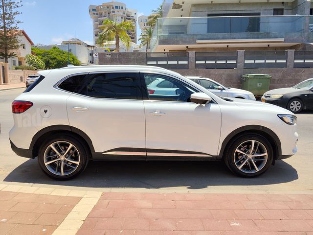 מודעת רכב אם ג'י EHS PHEV
