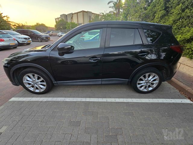 מודעת רכב מאזדה CX-5