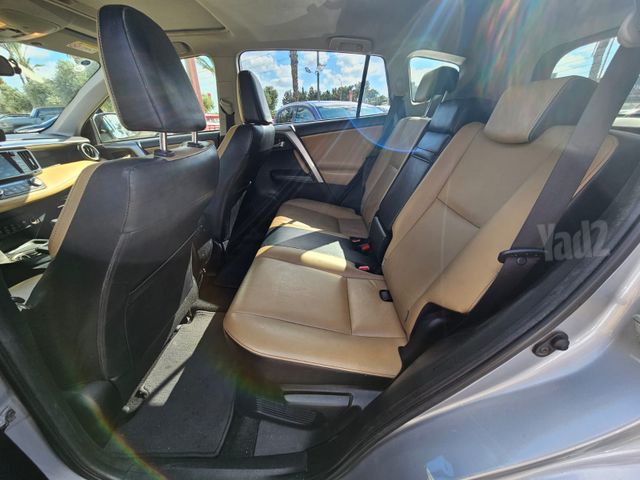 טויוטה RAV4