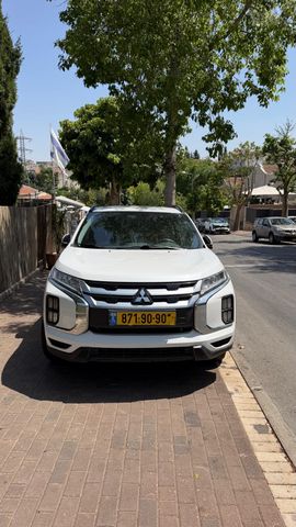 מיצובישי ASX