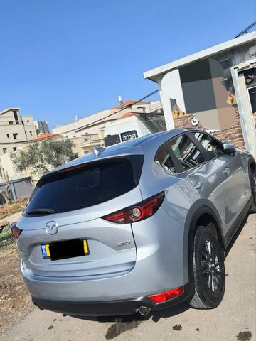 מודעת רכב מאזדה CX-5