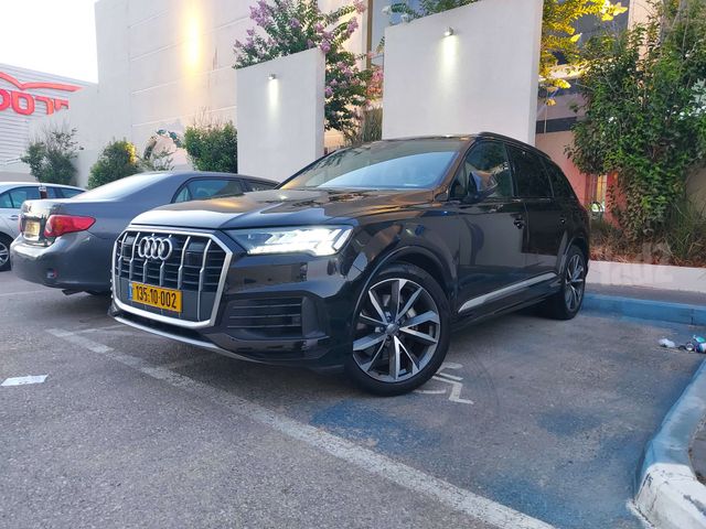 Q7 Limited אוט׳ 7 מק 3.0 (286 כ״ס) [2019-2026]