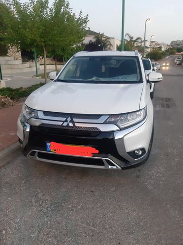מודעת רכב מיצובישי אאוטלנדר